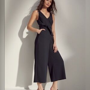 Aritzia Wilfred Ecoulement V Jumpsuit - Navy